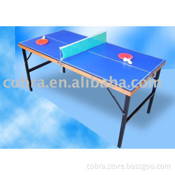 min-ping pong table